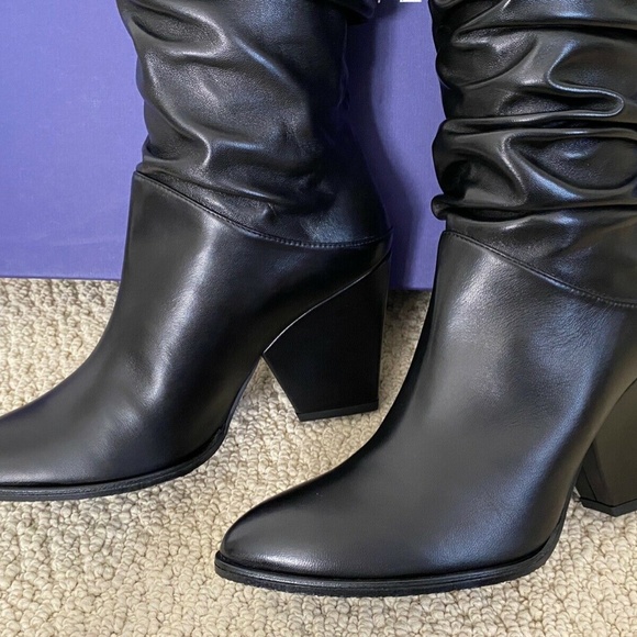 Stuart Weitzman Smashing Black Leather Knee Boots - Picture 3 of 12